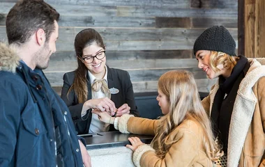 famille cours de ski alpes france