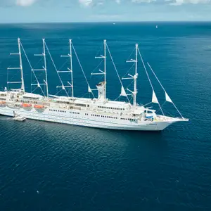 Un yacht cinq-mâts unique…que l’on reconnaît de loin
