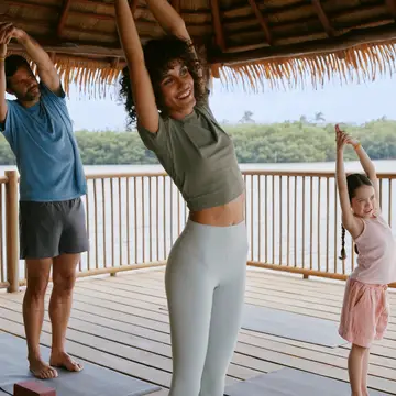 Йога от Йоны Кест