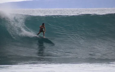 Surf in Tioman Island