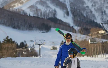 Skiing in Japan, tomamu