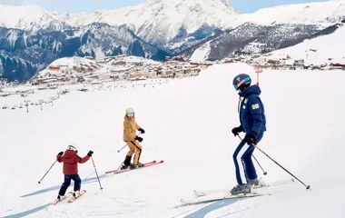 Groupe de skieurs à l'Alpe d'Huez