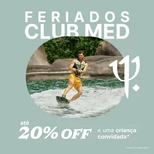 casal de óculos de sol sorrindo