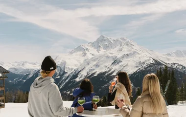 Skier seul dans les Alpes - Club Med
