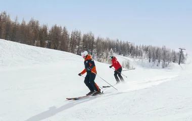 ESF ski lessons in the Alps