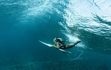 surf aux Maldives Kani