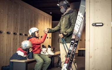 père avec enfants skiroom resort club med